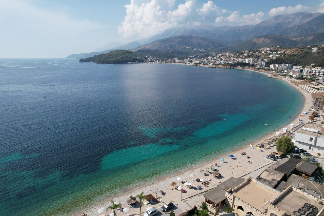 Leilighet ved stranden til salgs i Vlora Albania